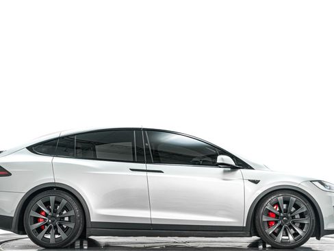Used 2026 Tesla Model X Plaid AWD/4WD image 2