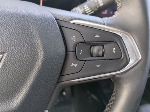 Certified 2024 Chevrolet Trax LT w/ Sunroof Package image 30