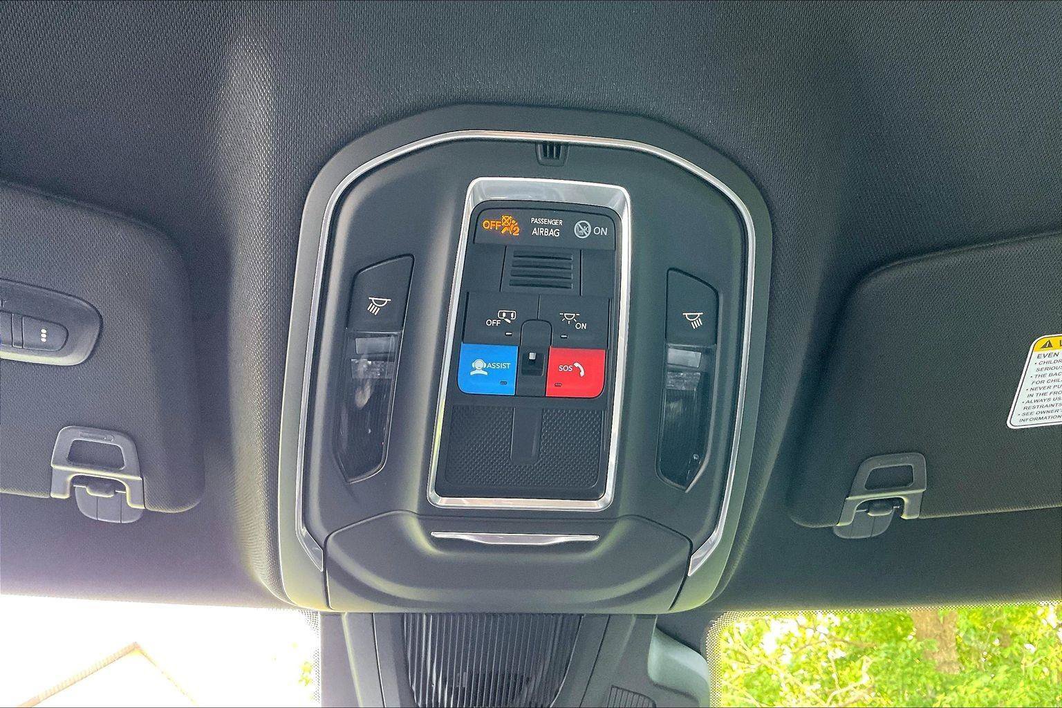 New 2026 Dodge Charger R/T w/ Driver Convenience Group AWD/4WD image 17