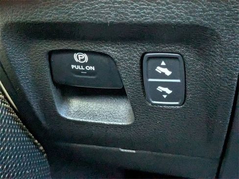 Used 2021 RAM 1500 Lone Star image 24