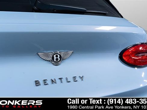 Used 2021 Bentley Bentayga image 44