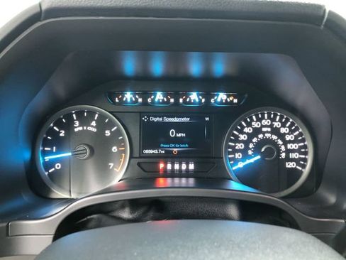 Used 2019 Ford F150 XLT w/ Equipment Group 301A Mid AWD/4WD image 17