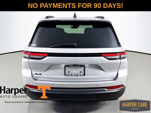 New 2026 Jeep Grand Cherokee Altitude AWD/4WD image 7