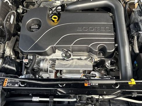 Certified 2024 Chevrolet Equinox LT image 28