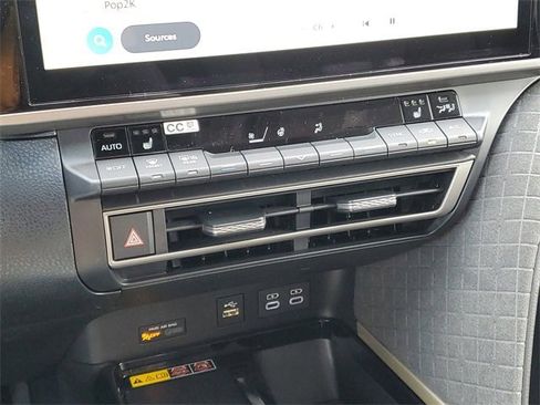 New 2026 Toyota Camry XLE image 29