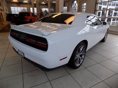 Certified 2022 Dodge Challenger GT image 7