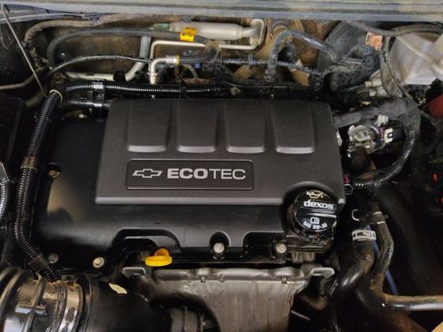 Used 2019 Chevrolet Sonic LS image 30