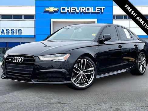 Used 2016 Audi S6 Prestige w/ Prestige Package image 3