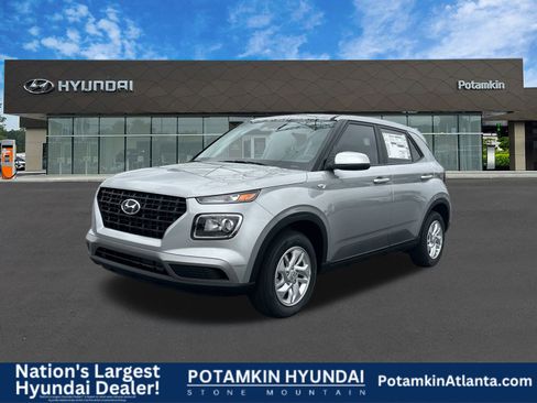 New 2025 Hyundai Venue SE image 1