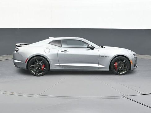 Used 2023 Chevrolet Camaro SS image 18