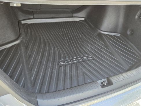 Used 2025 Honda Accord EX-L image 14