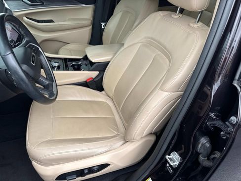 Used 2022 Jeep Grand Cherokee L Limited image 29