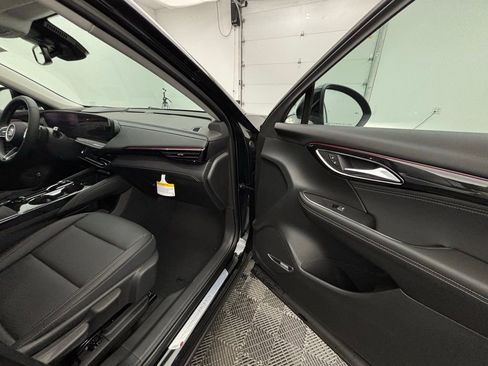 New 2025 Buick Envision Preferred image 34