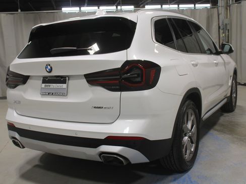 Used 2023 BMW X3 xDrive30i w/ Premium Package w/ZPA AWD/4WD image 17