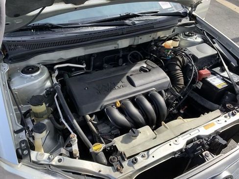 Used 2004 Toyota Corolla CE image 16