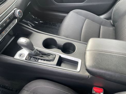 Used 2025 Nissan Altima 2.5 SV image 42