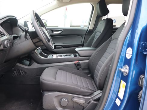 Used 2024 Ford Edge SE w/ Black Appearance Package AWD/4WD image 9