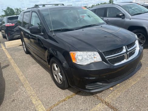 Used 2012 Dodge Grand Caravan SXT FWD image 19