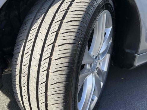 Used 2013 Mercedes-Benz C 250 Sedan w/ Premium 1 Pkg image 10