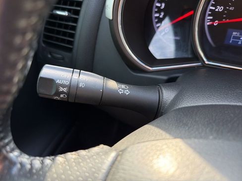 Used 2012 Nissan Murano SV image 29