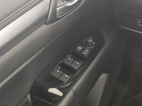 Used 2020 MAZDA CX-5 Touring image 15