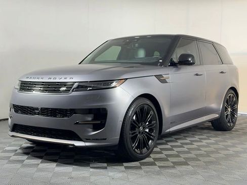 Used 2025 Land Rover Range Rover Sport Autobiography AWD/4WD image 2