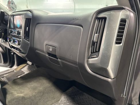 Used 2015 Chevrolet Silverado 1500 LT w/ LT Convenience Package AWD/4WD image 33