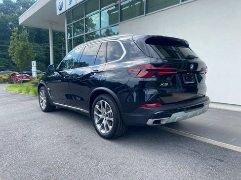Used 2026 BMW X5 xDrive40i w/ Premium Package AWD/4WD image 9