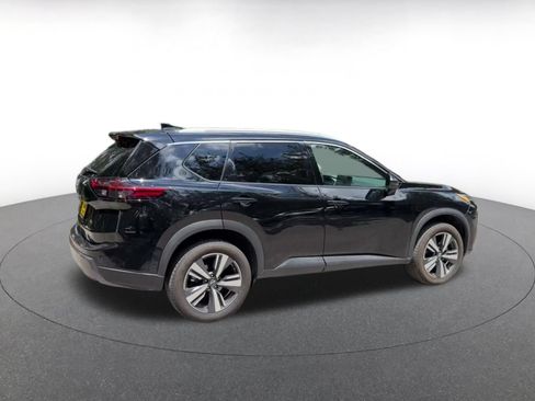 Used 2026 Nissan Rogue SL FWD image 15