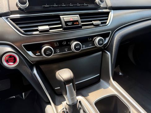 Used 2020 Honda Accord LX image 21