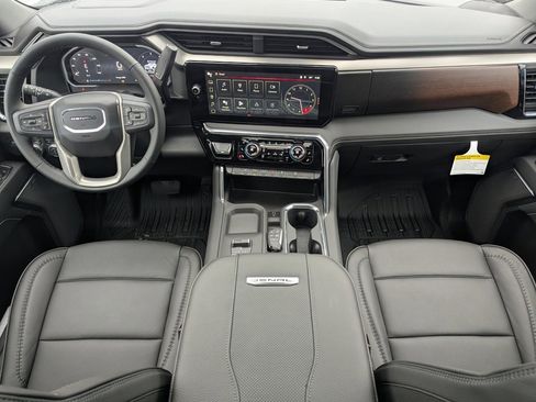 New 2026 GMC Sierra 2500 Denali w/ Technology Package image 17