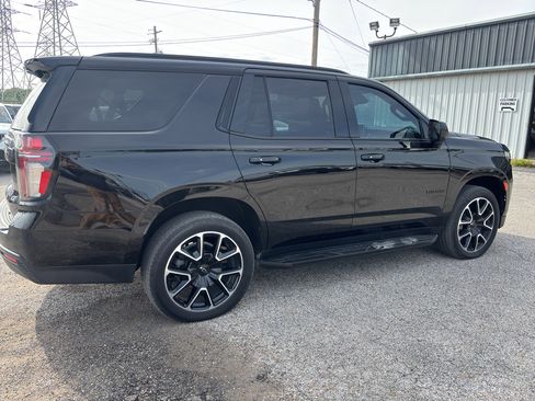 Used 2023 Chevrolet Tahoe RST image 3