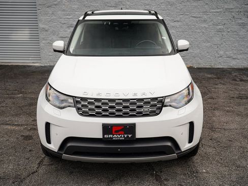 Used 2023 Land Rover Discovery S image 6