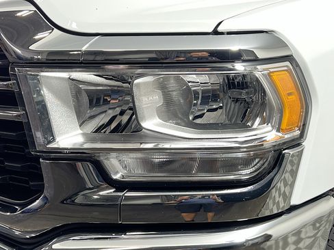 Used 2024 RAM 2500 Big Horn image 12