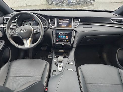 Certified 2023 INFINITI QX55 Essential image 21