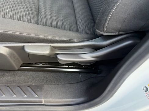 Used 2025 GMC Canyon Elevation image 18