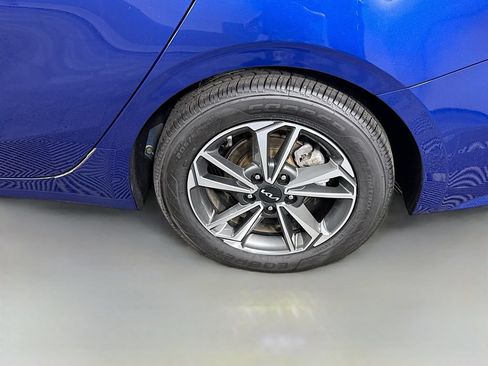 Used 2023 Kia Forte LXS FWD image 32