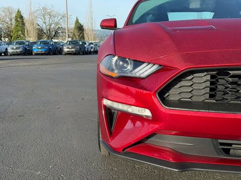 Certified 2019 Ford Mustang Premium image 9