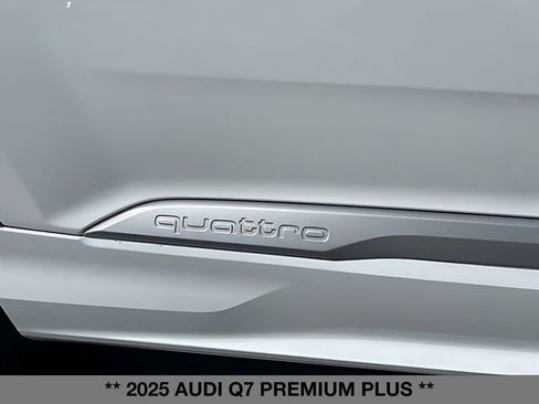 Used 2025 Audi Q7 3.0T Premium Plus AWD/4WD image 12