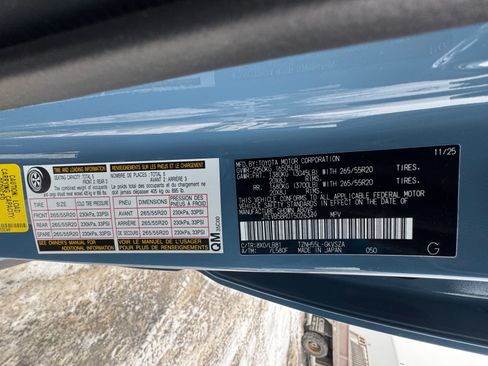 New 2026 Toyota 4Runner 4WD image 34