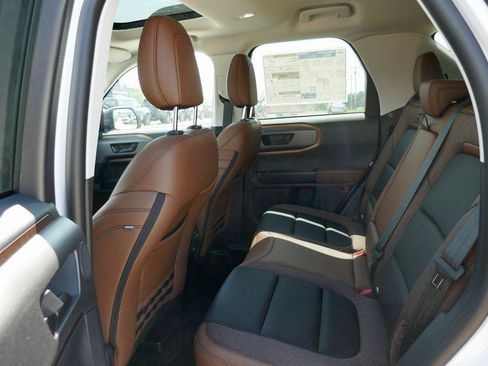 New 2025 Ford Bronco Sport Outer Banks w/ Outer Banks Tech Package+ image 11