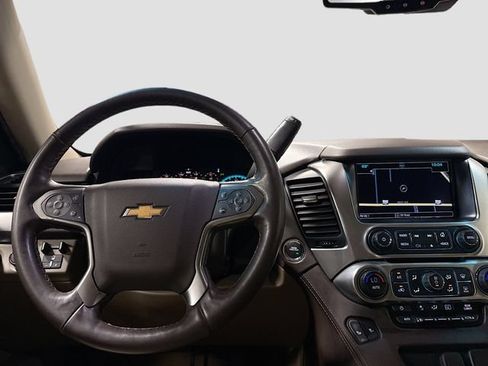 Used 2017 Chevrolet Tahoe LT w/ Luxury Package AWD/4WD image 24