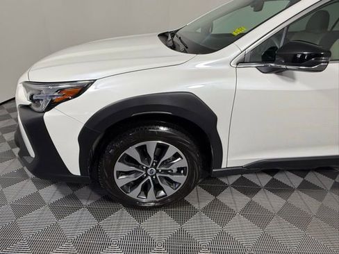 Used 2025 Subaru Outback Limited image 15