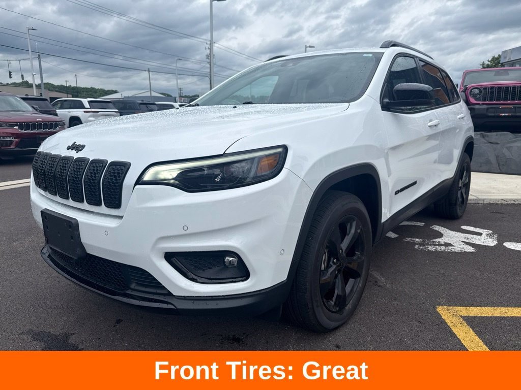 Used 2023 Jeep Cherokee Altitude Lux w/ Lux Elite Package AWD/4WD image 4