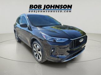 Used 2025 Ford Escape Platinum AWD/4WD video 1