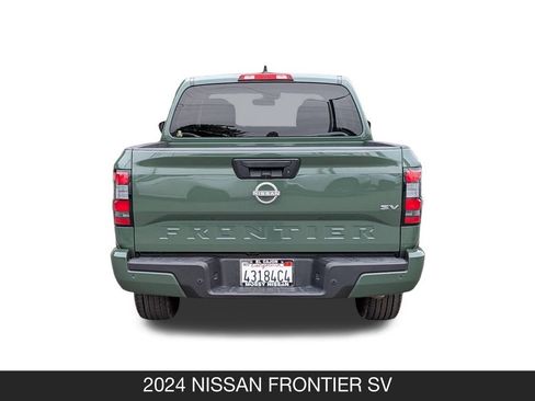 Certified 2024 Nissan Frontier 2WD Crew Cab w/ Technology Pkg w/ Technology Package image 9