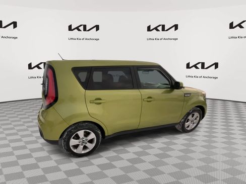 Used 2017 Kia Soul image 9
