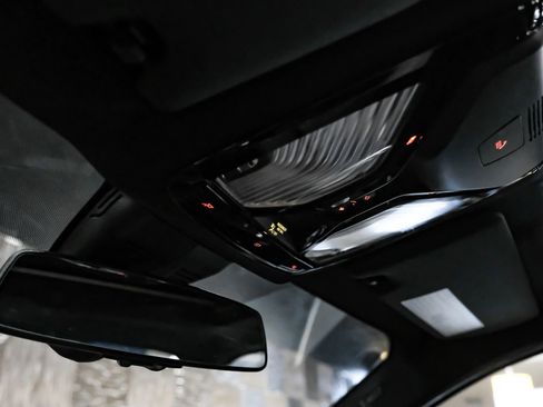 Used 2019 BMW 330i Sedan w/ Convenience Package image 29