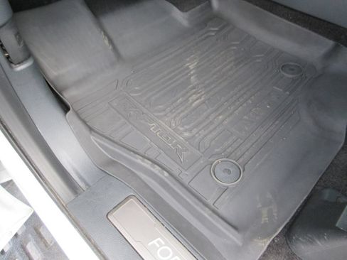 Used 2023 Ford F150 Raptor AWD/4WD image 31