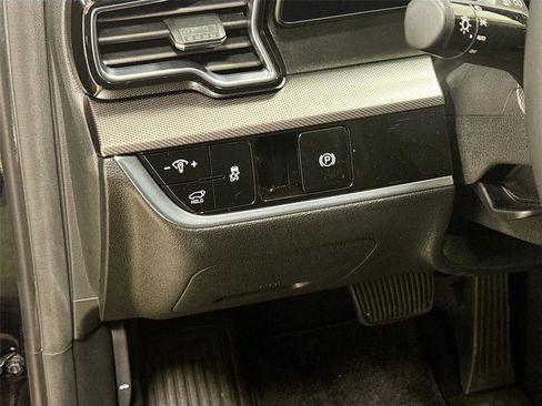 Used 2023 Kia Sportage SX image 10